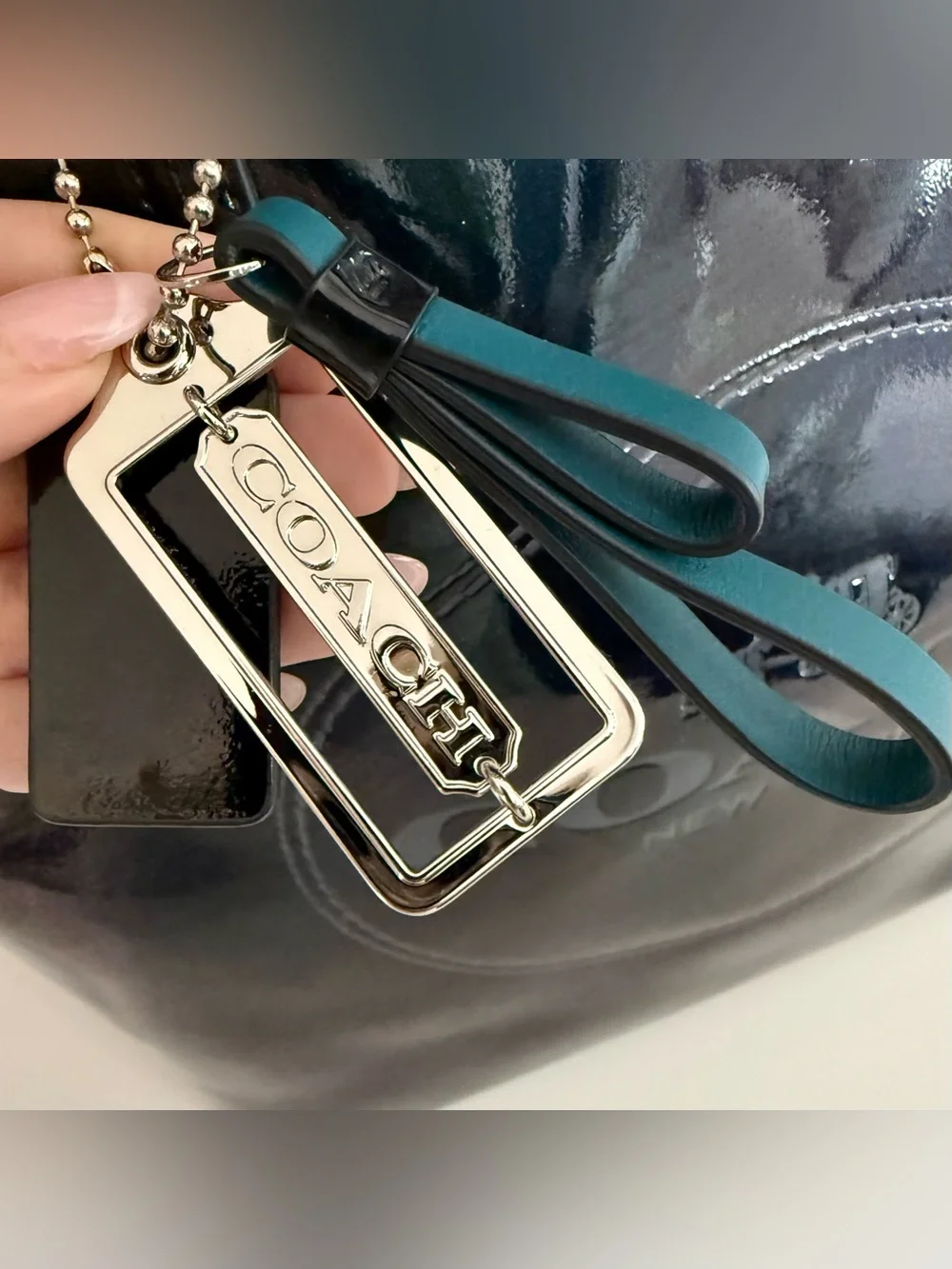 COACH Glossy Black Patent with shimmer Tote - Picture 5 of 6
